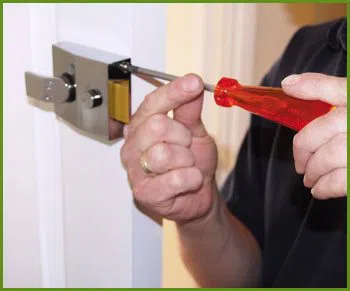 Gibsonton Locksmith Service Gibsonton, FL 813-280-8328 Gibsonton Locksmith Service Gibsonton, FL 813-280-8328 - 10-lock-smiths